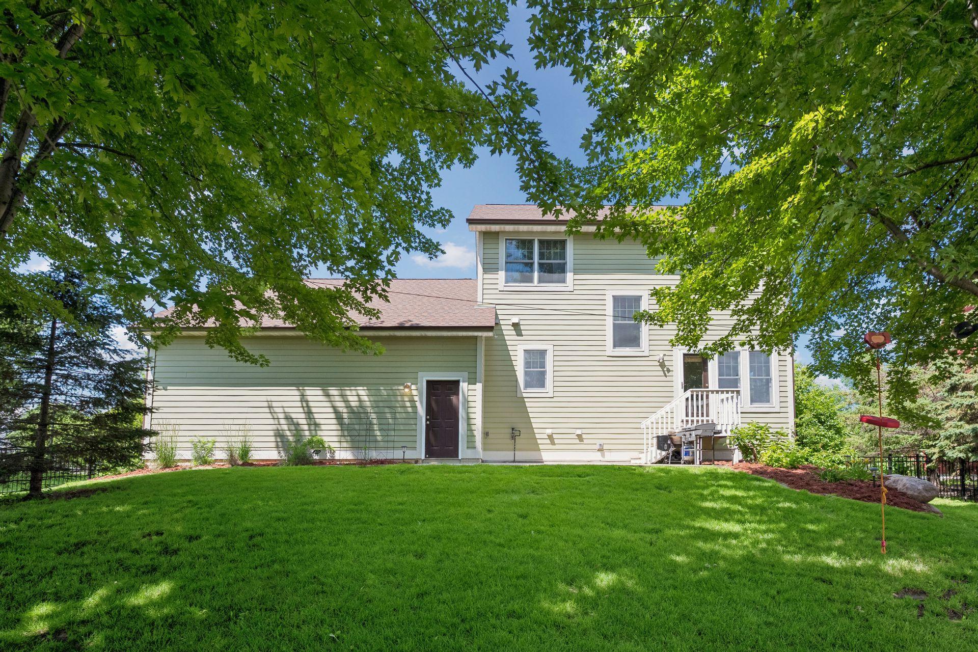 11585 Laketowne View