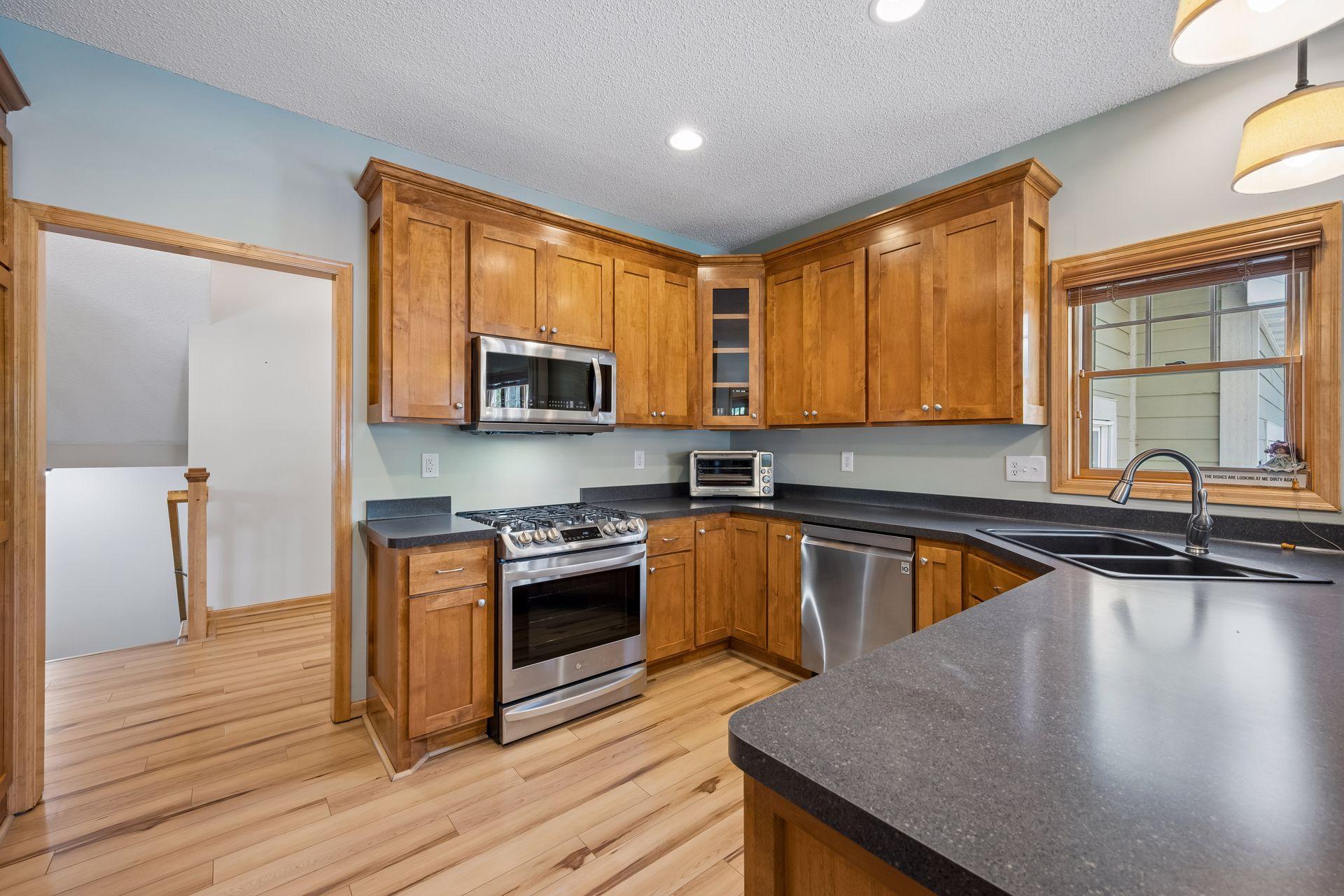 11585 Laketowne View
