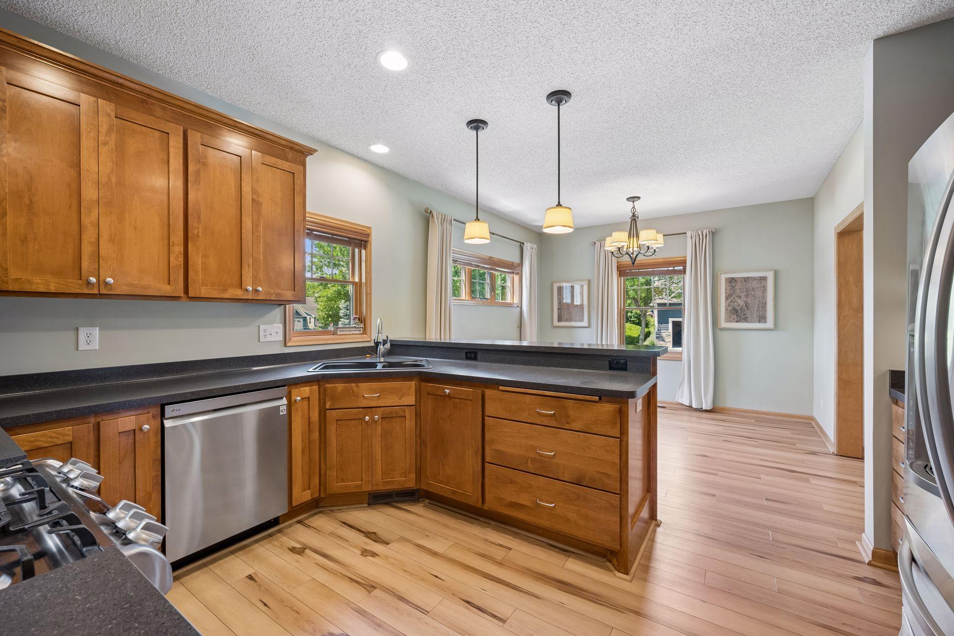 11585 Laketowne View