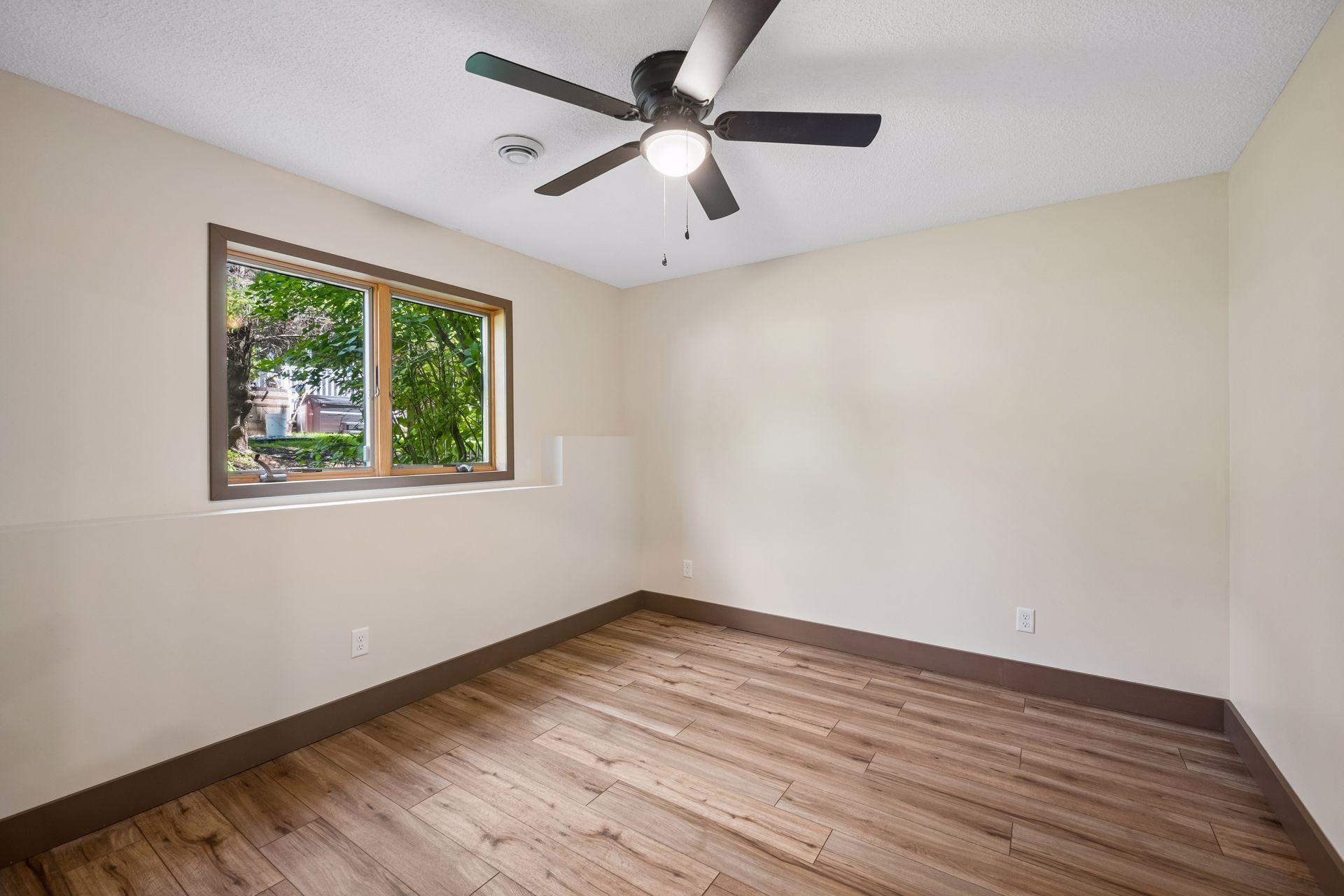 11585 Laketowne View