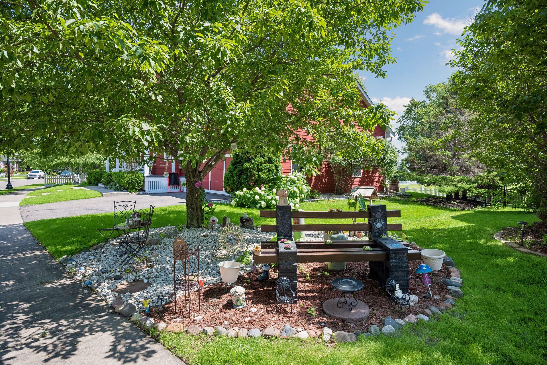 11585 Laketowne View