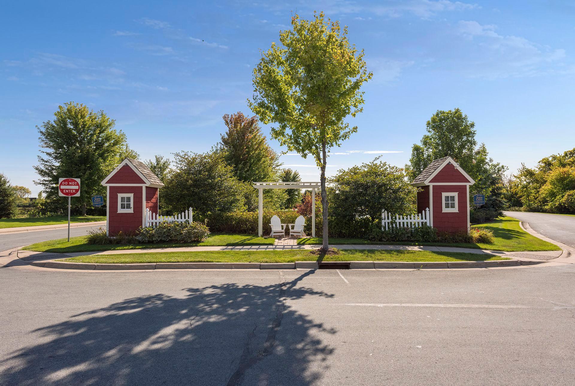 11585 Laketowne View