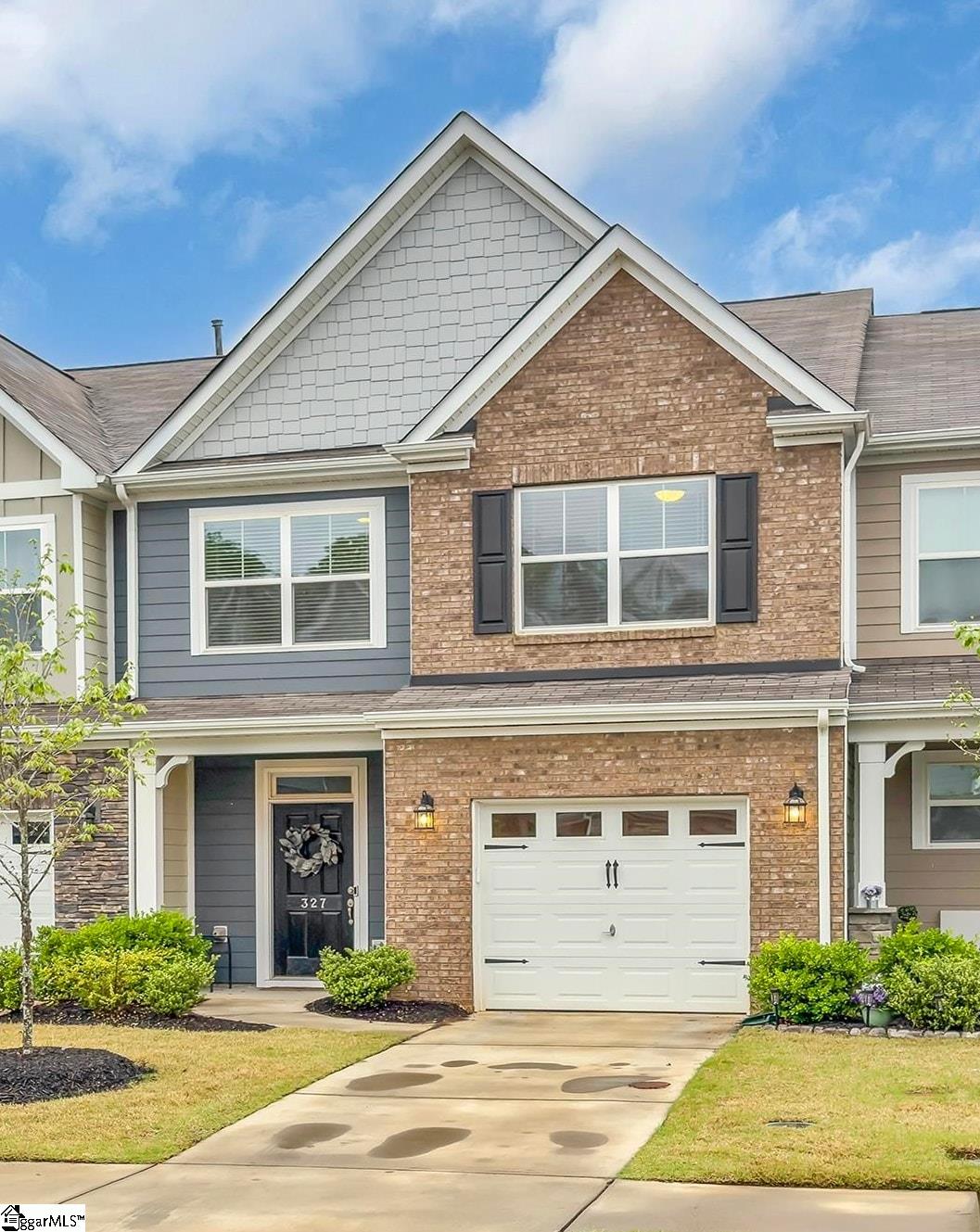 327 Nantallah Trail