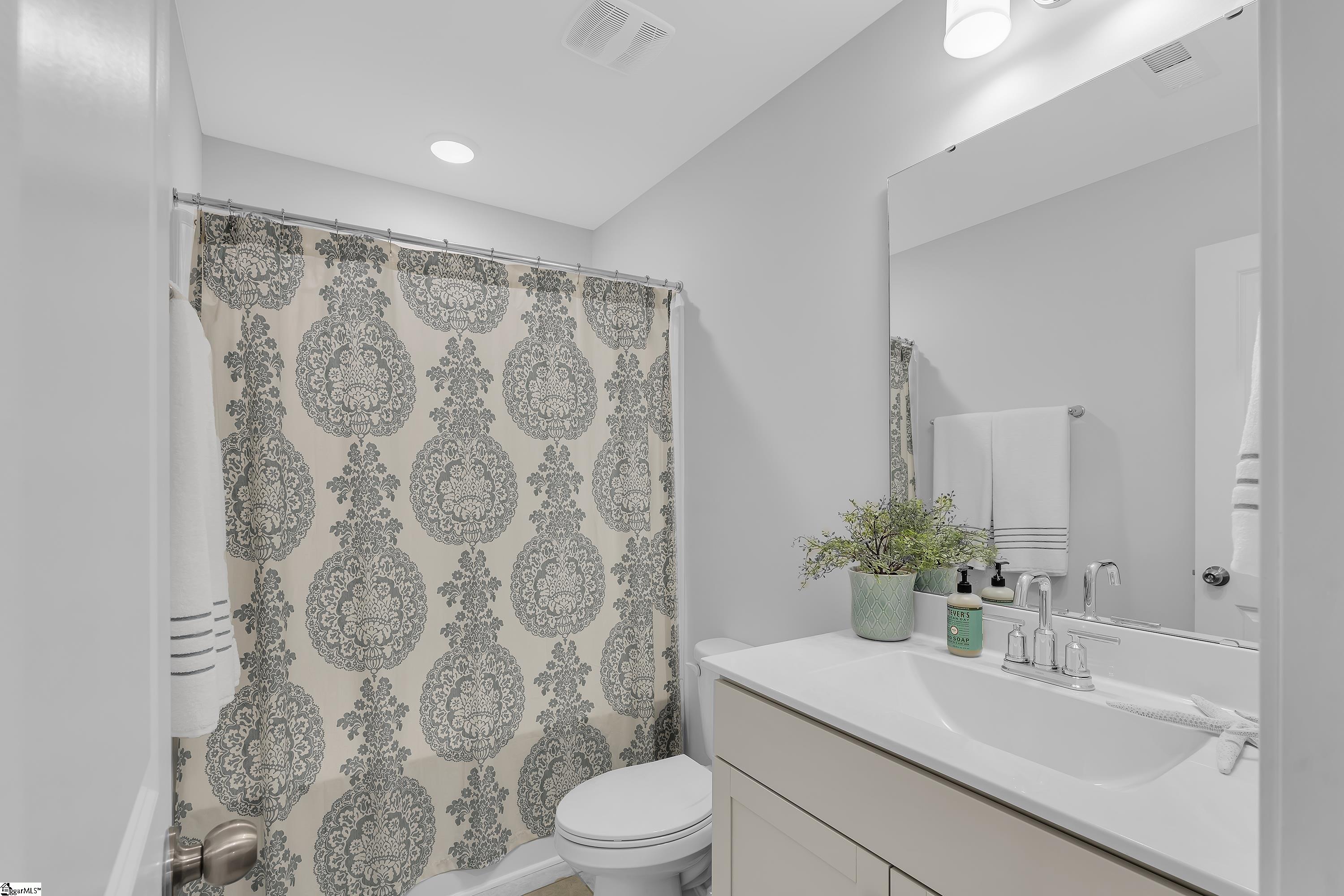 327 Nantallah Trail