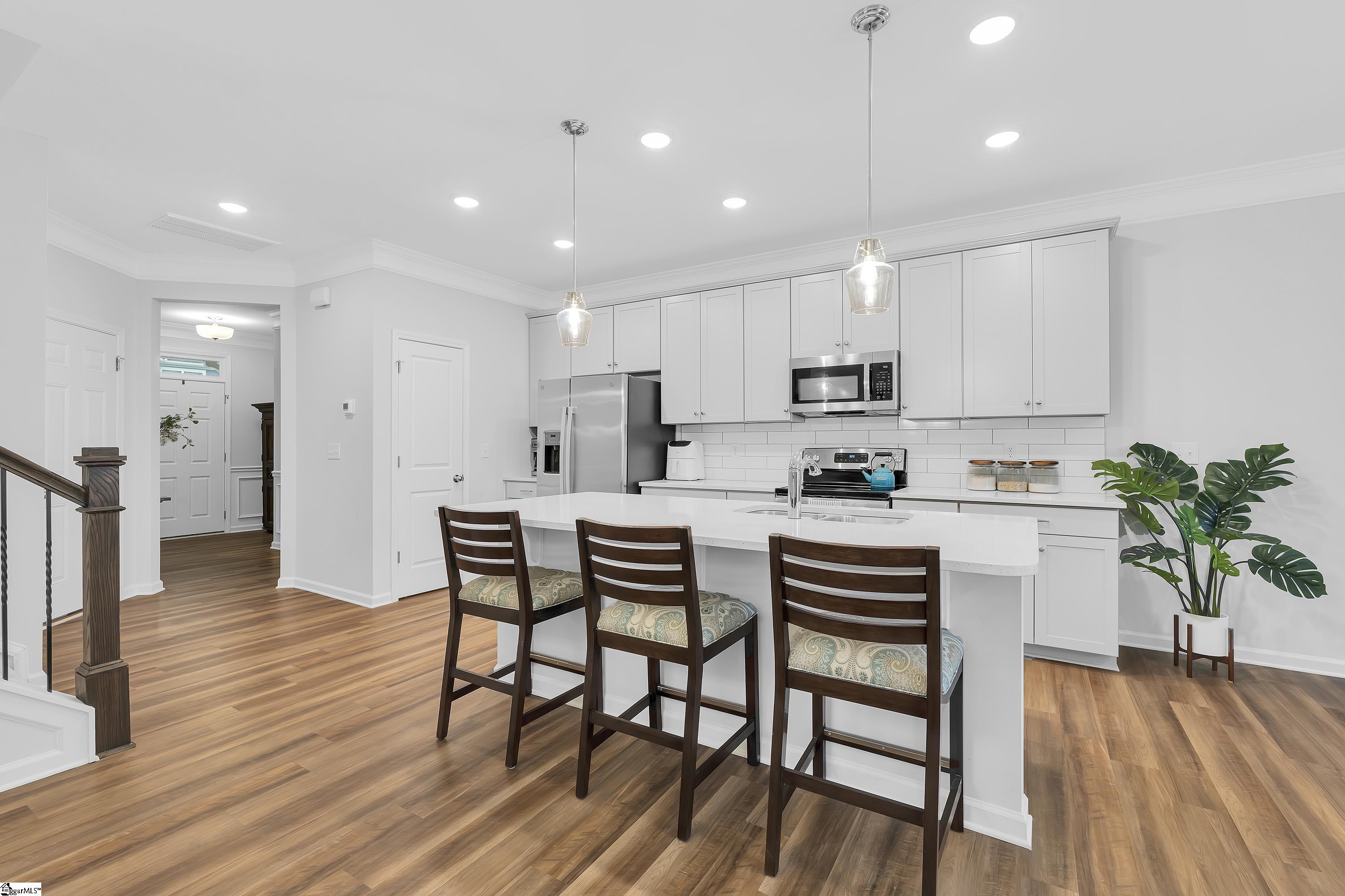 327 Nantallah Trail