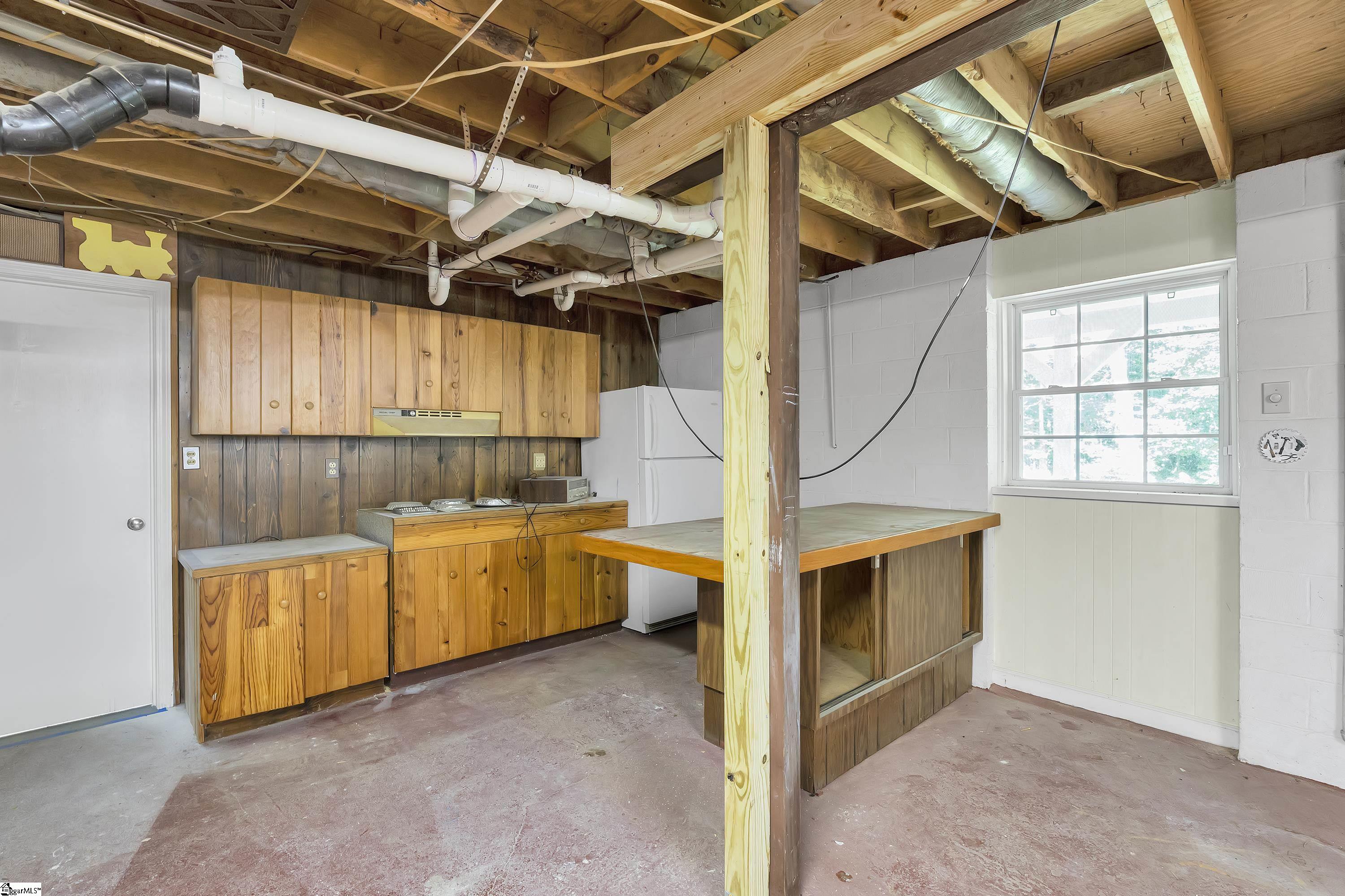 505 E Hackney Road