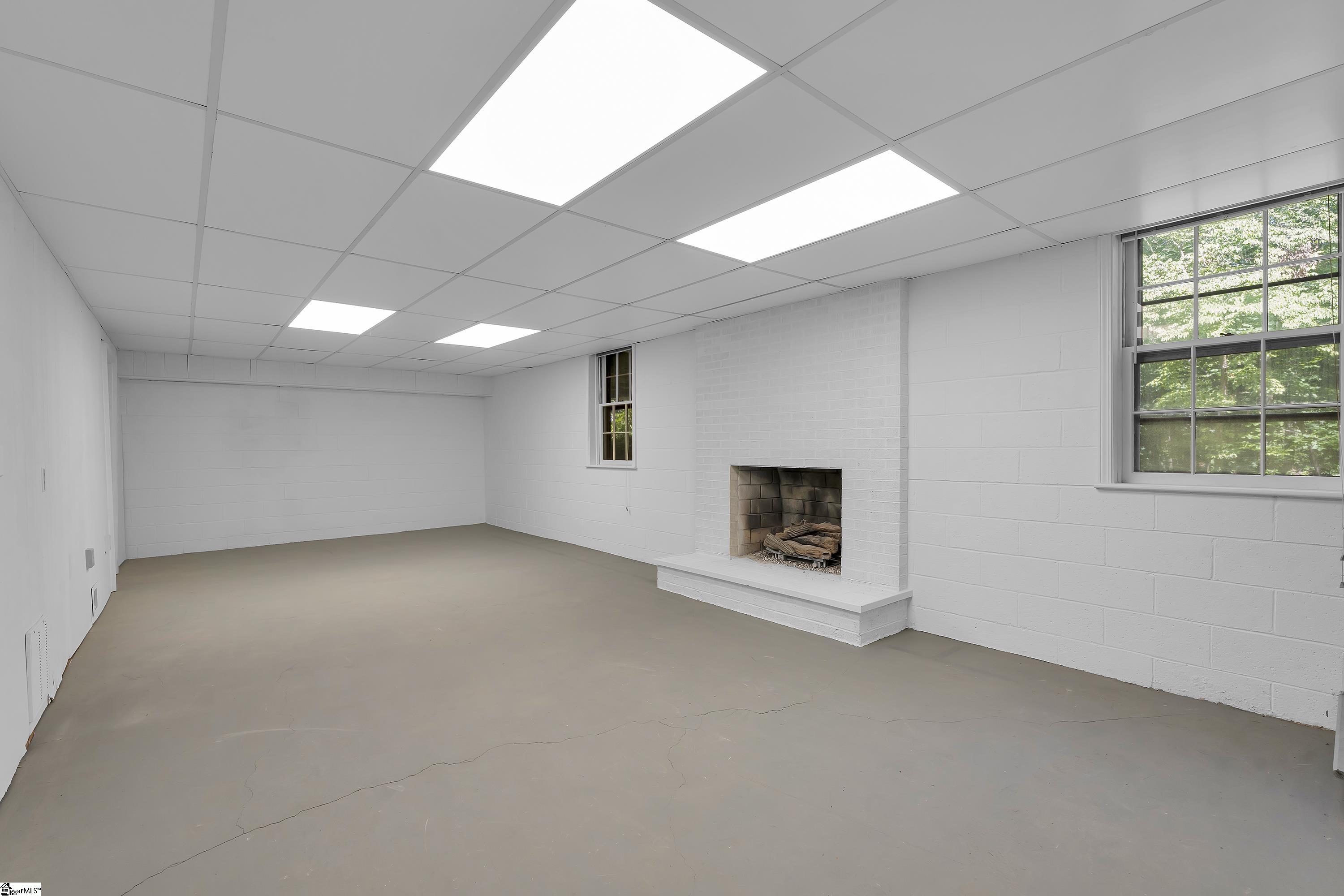 505 E Hackney Road