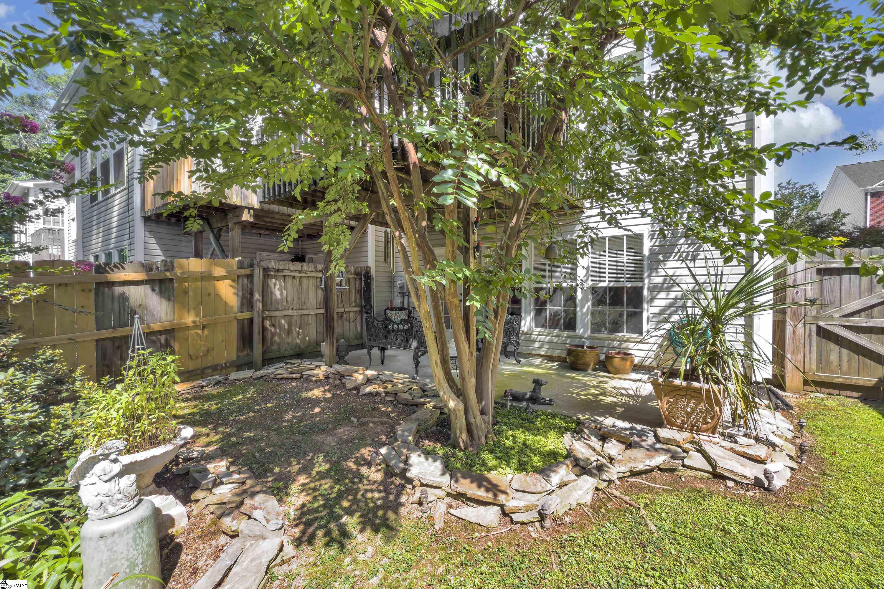 47 Heritage Oak Way