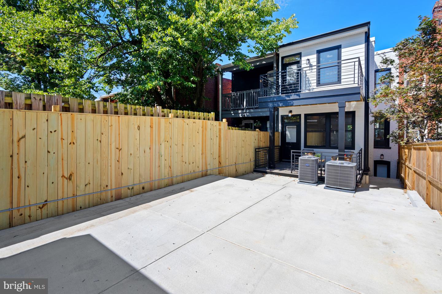 2031 N Capitol St NE