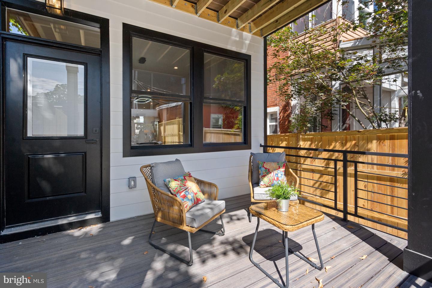 2031 N Capitol St NE