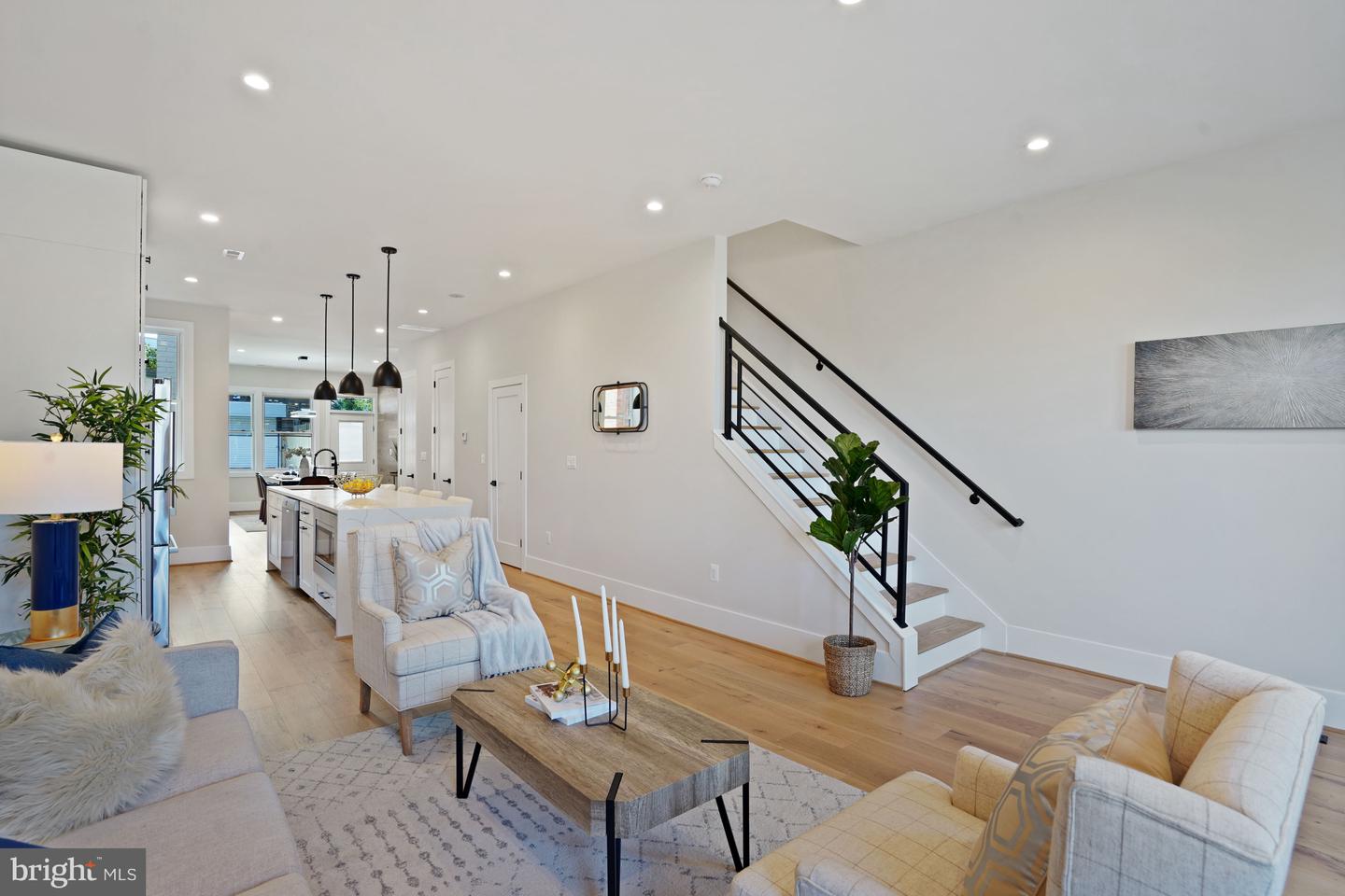 2031 N Capitol St NE