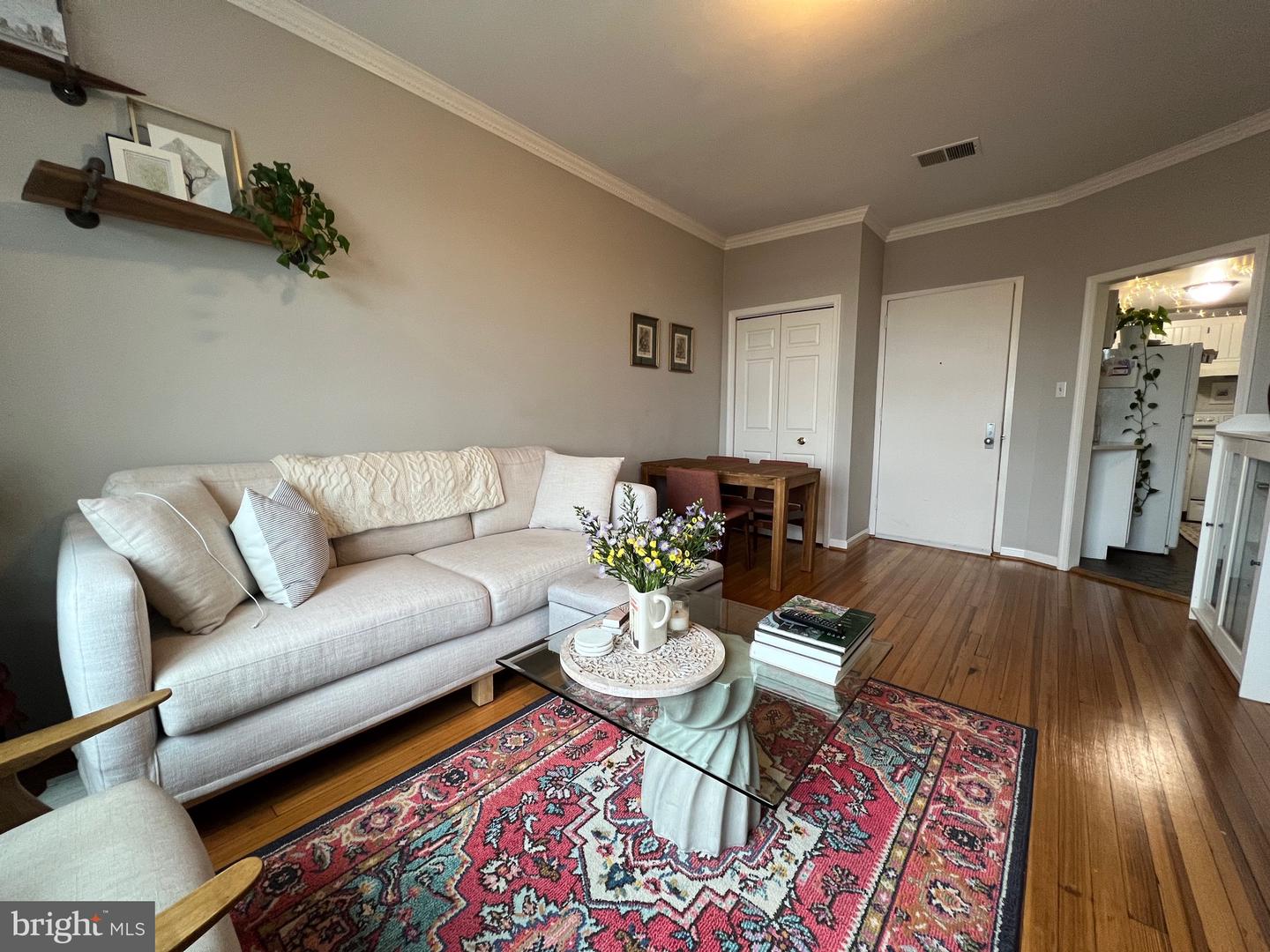 1830 California St NW #8