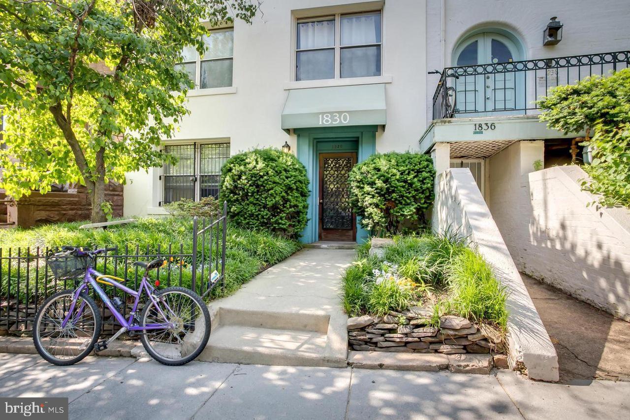 1830 California St NW #8