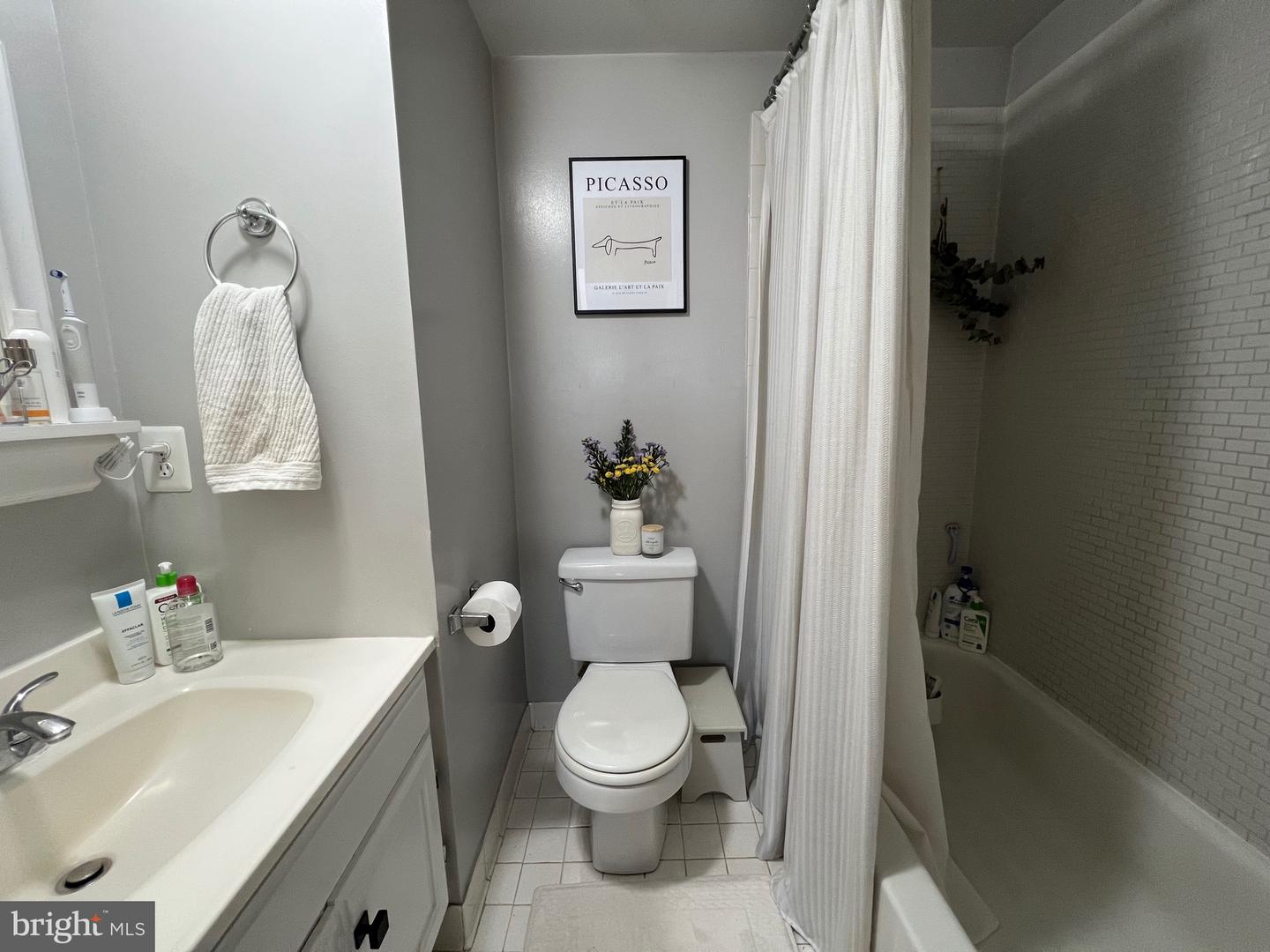 1830 California St NW #8