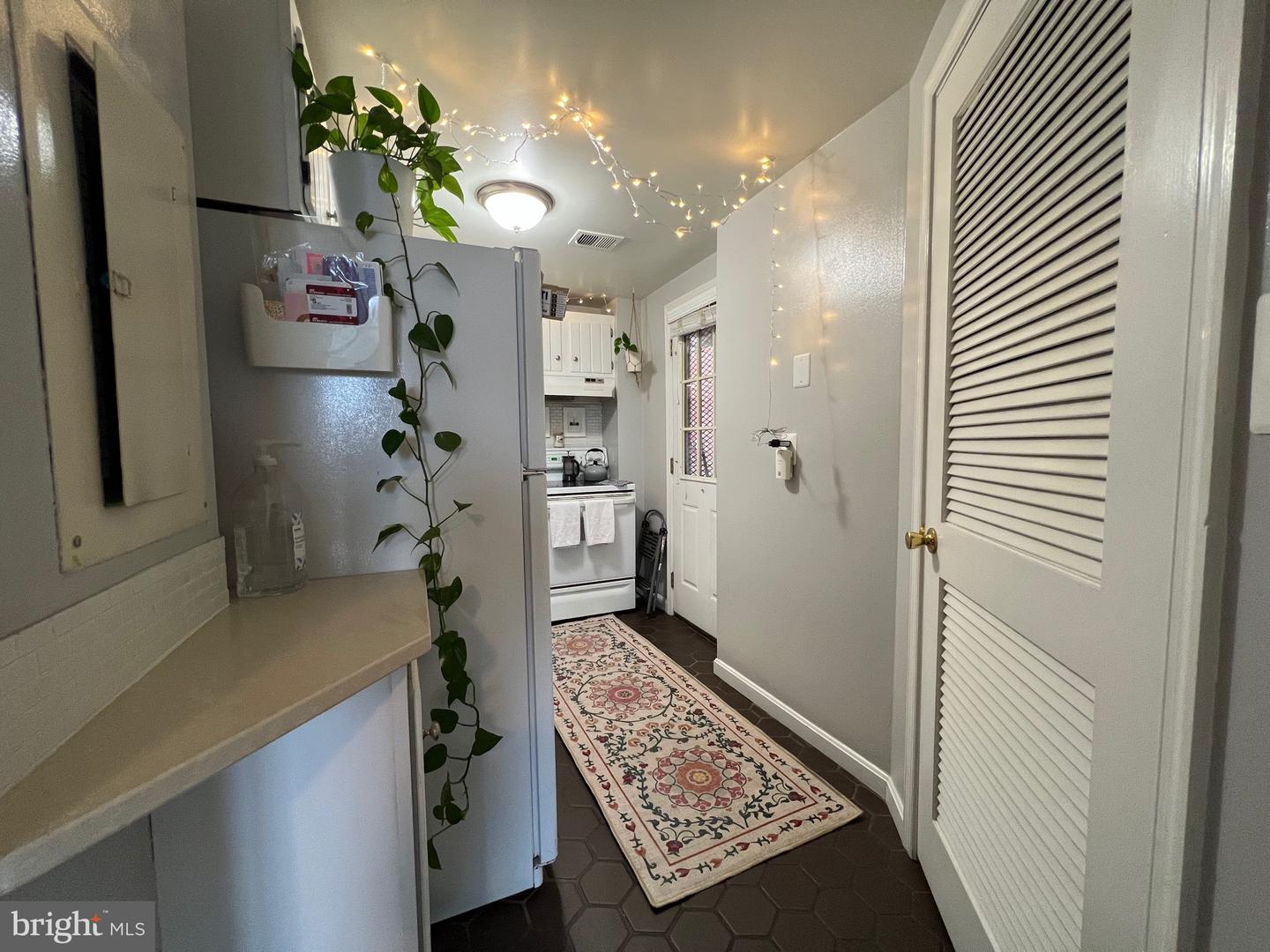 1830 California St NW #8