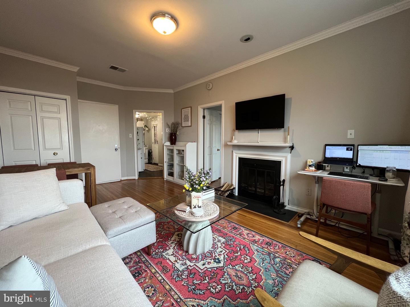 1830 California St NW #8