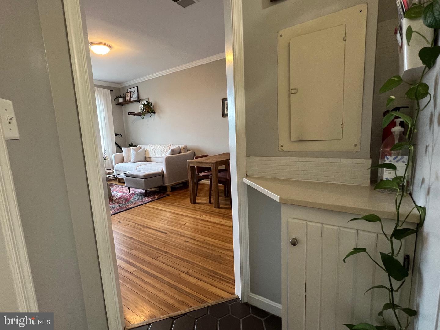 1830 California St NW #8