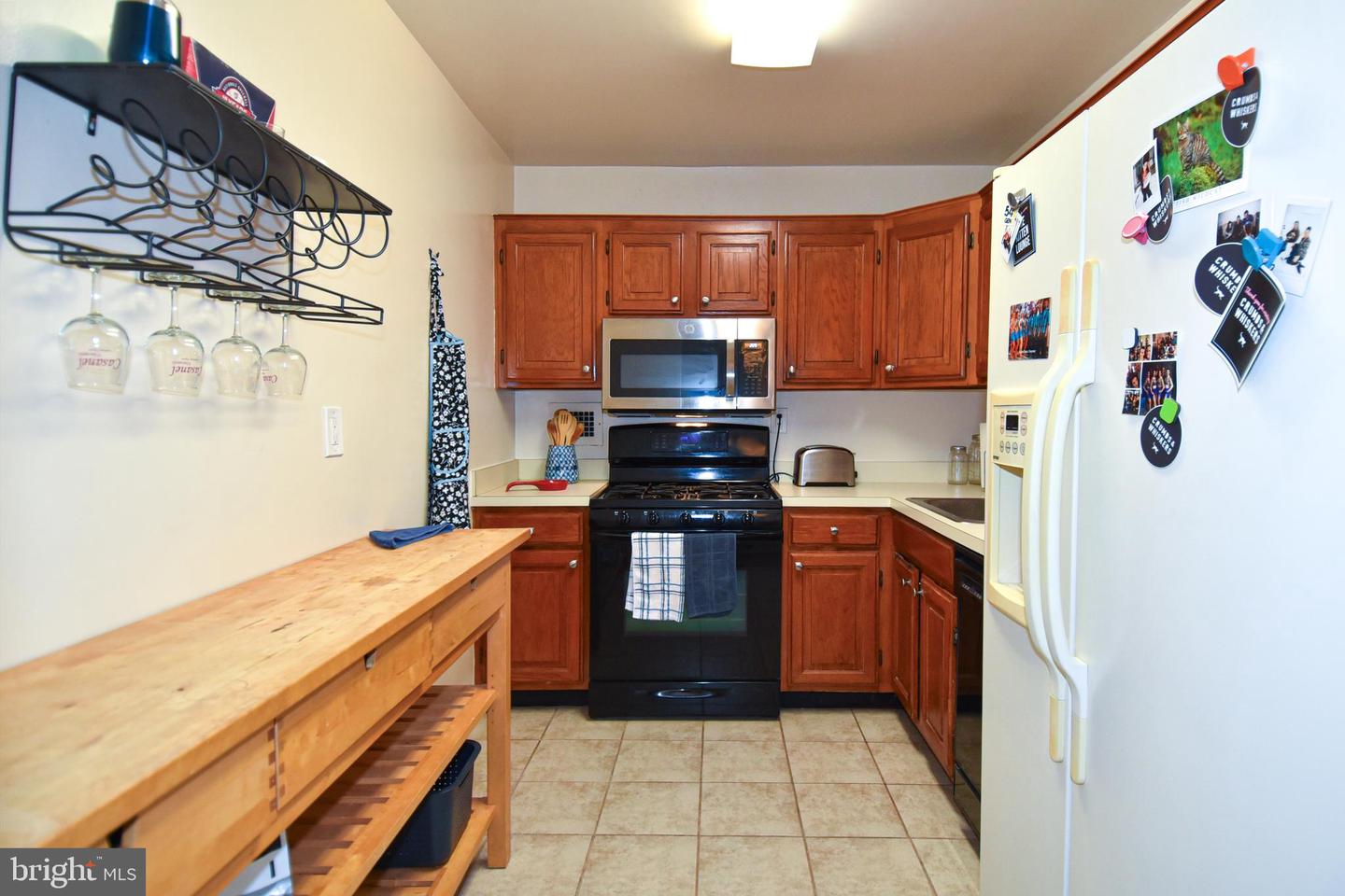 2939 van Ness St NW #922
