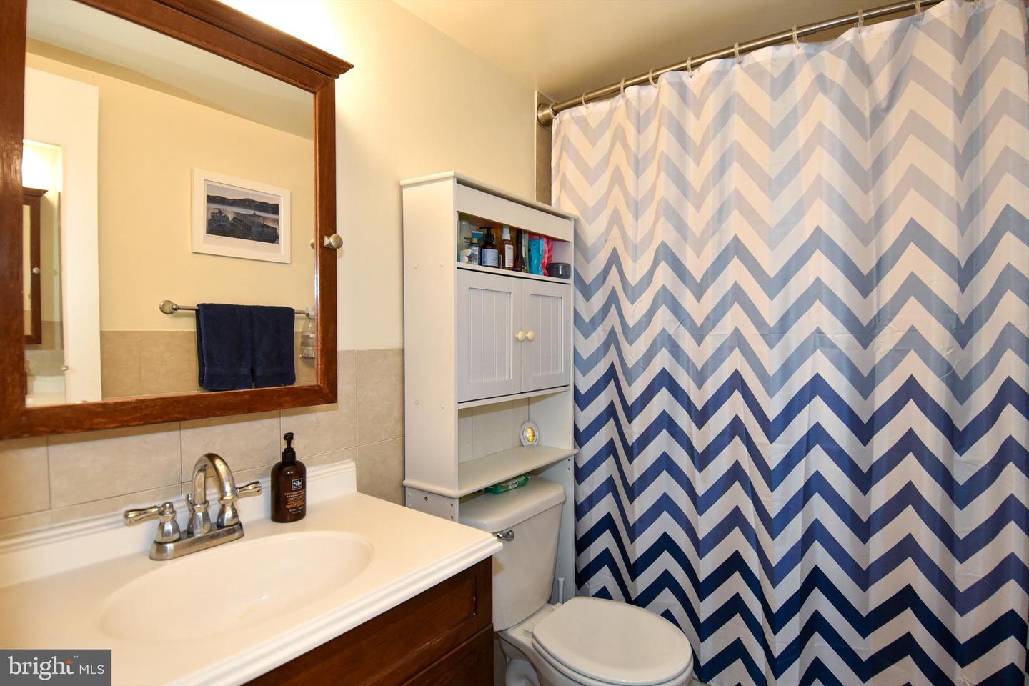 2939 van Ness St NW #922