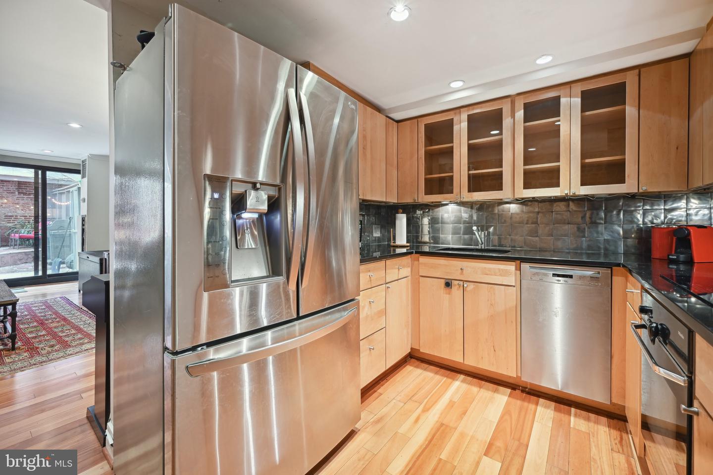 1615 Q St NW #T4