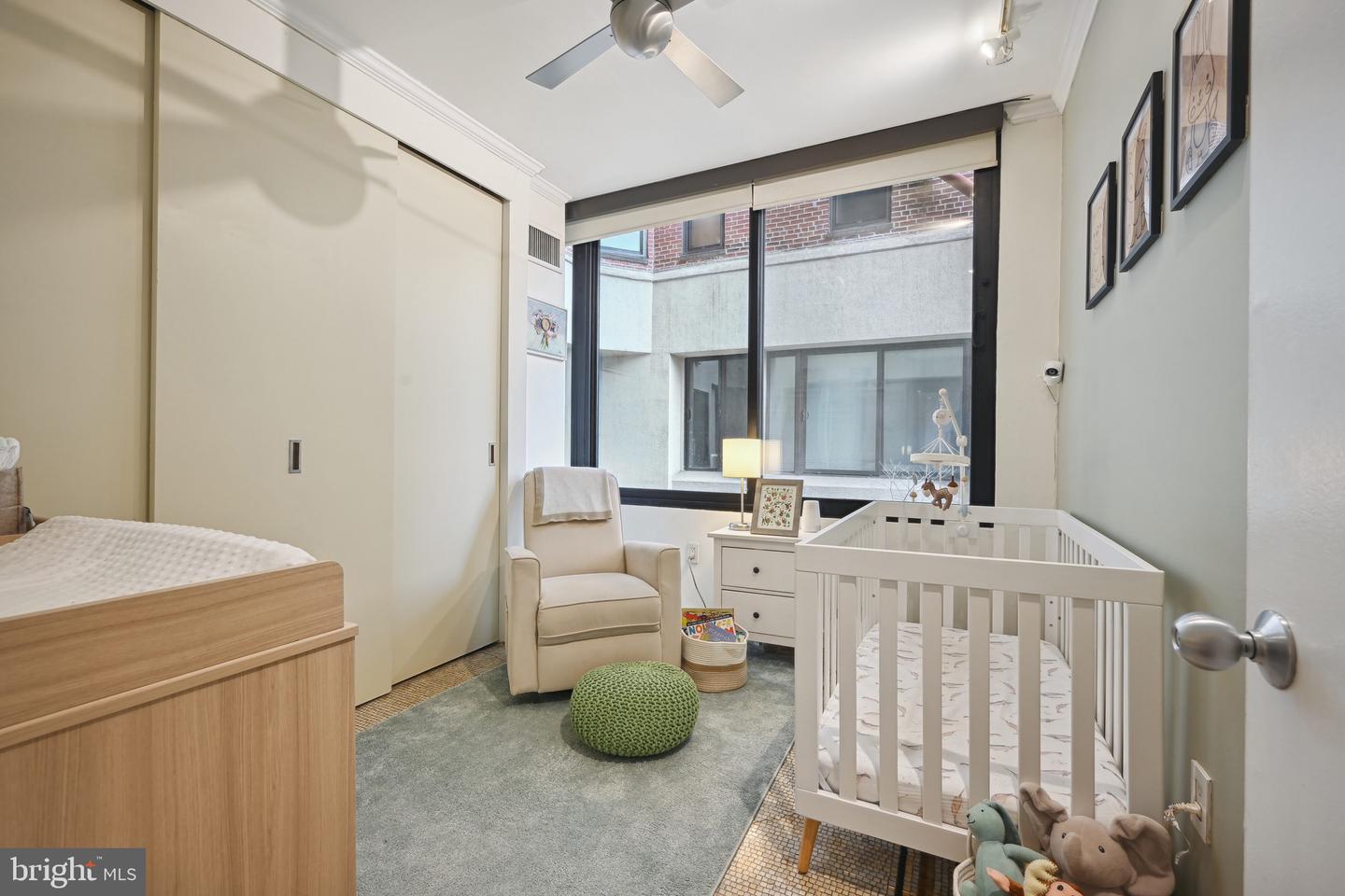 1615 Q St NW #T4