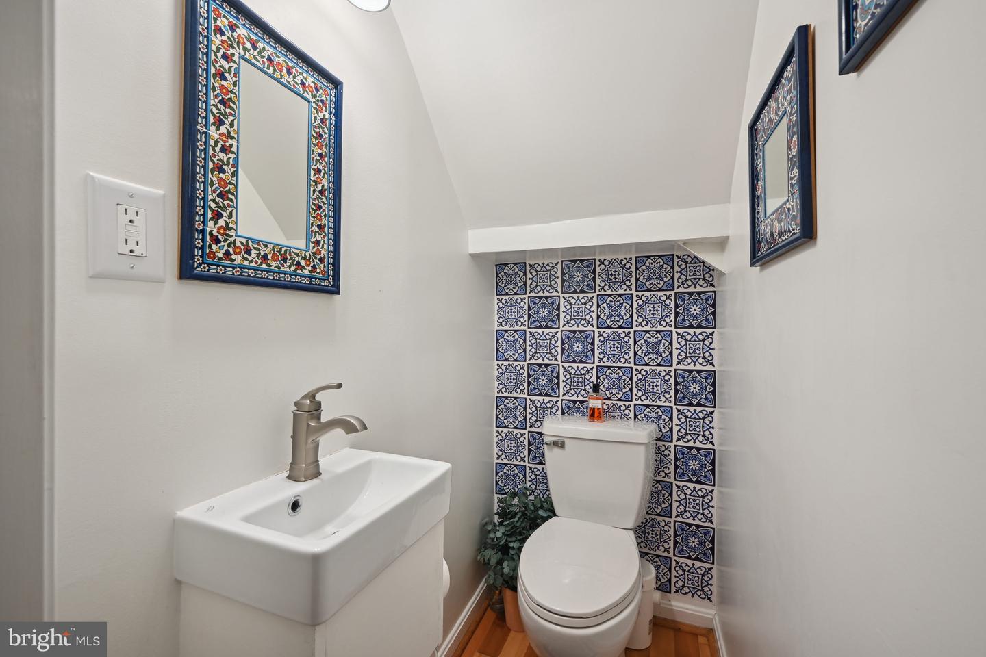 1615 Q St NW #T4