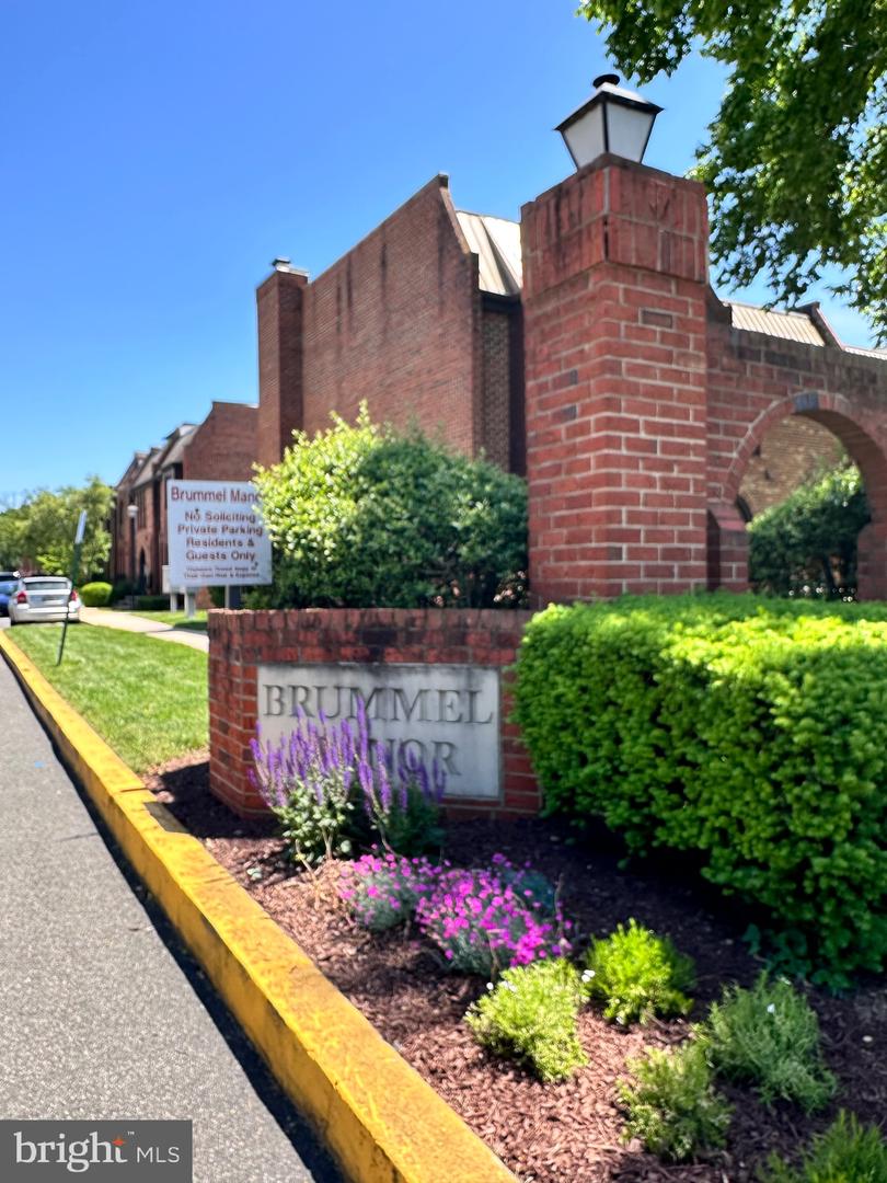 521 BRUMMEL CT NW #521