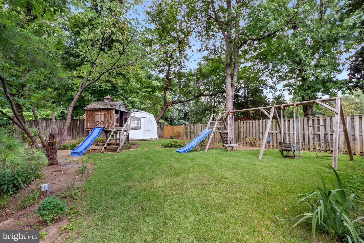 9621 Brunett Ave