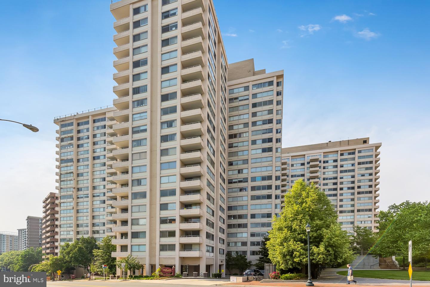 5500 Friendship Blvd #1228n