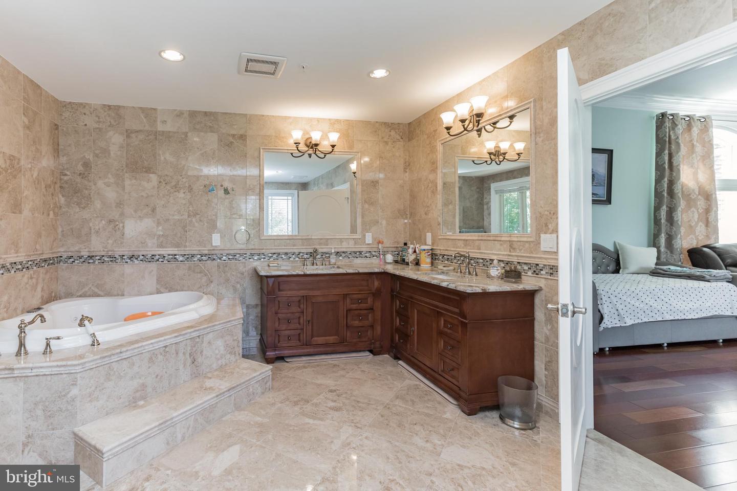12313 Piney Meetinghouse Rd