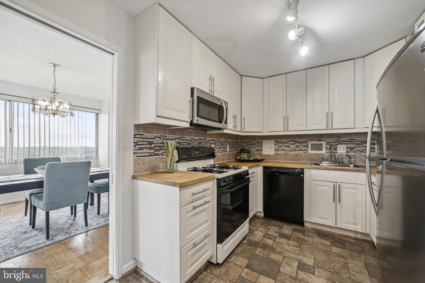 4515 Willard Ave #2403s