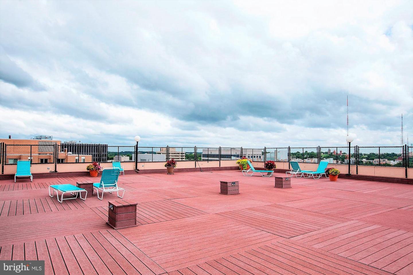 4515 Willard Ave #2403s