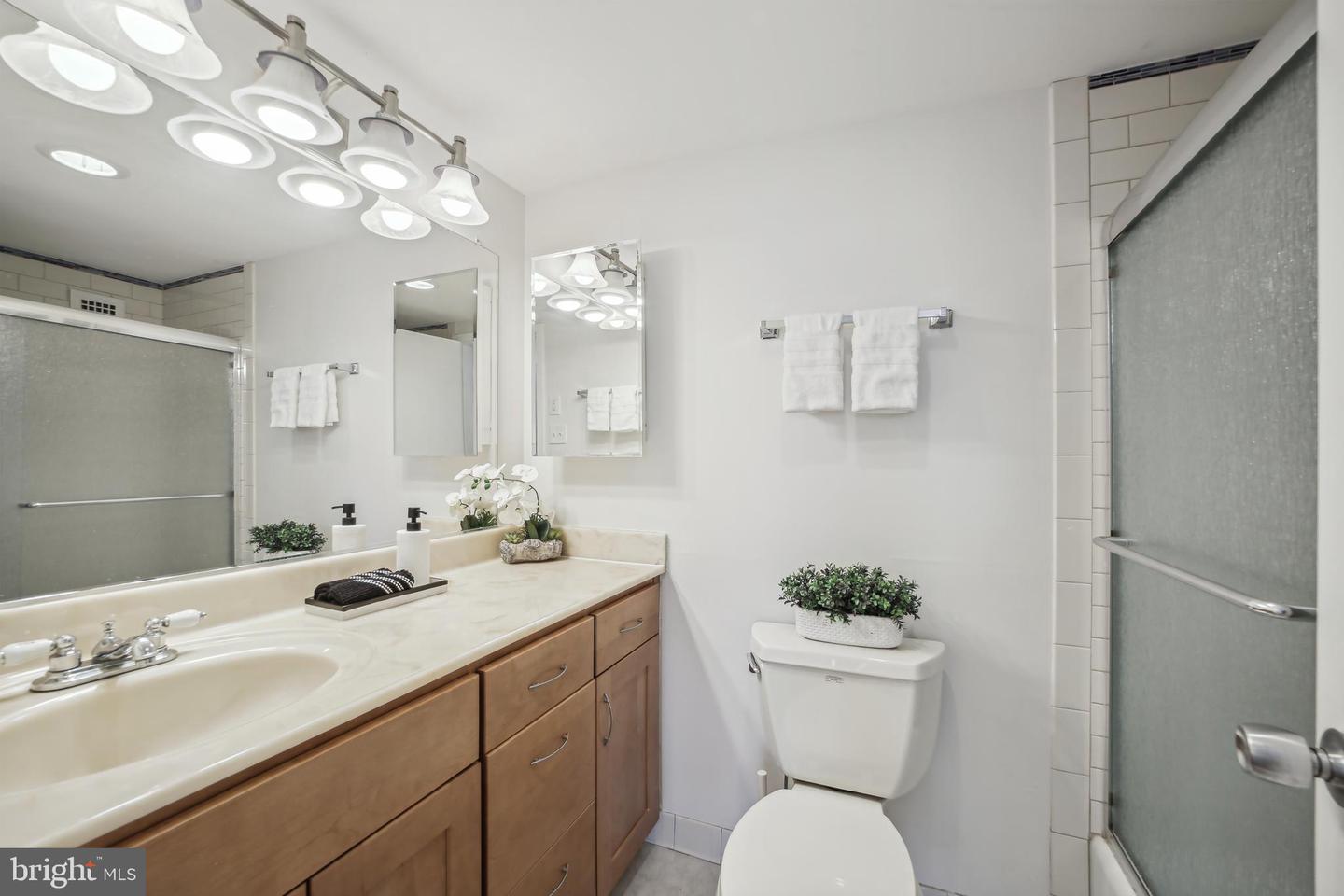 4515 Willard Ave #2403s