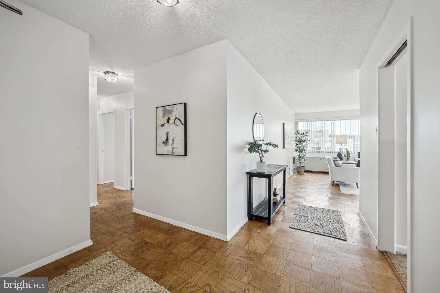 4515 Willard Ave #2403s