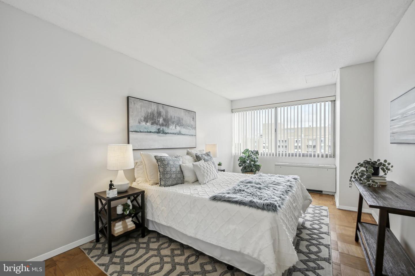 4515 Willard Ave #2403s