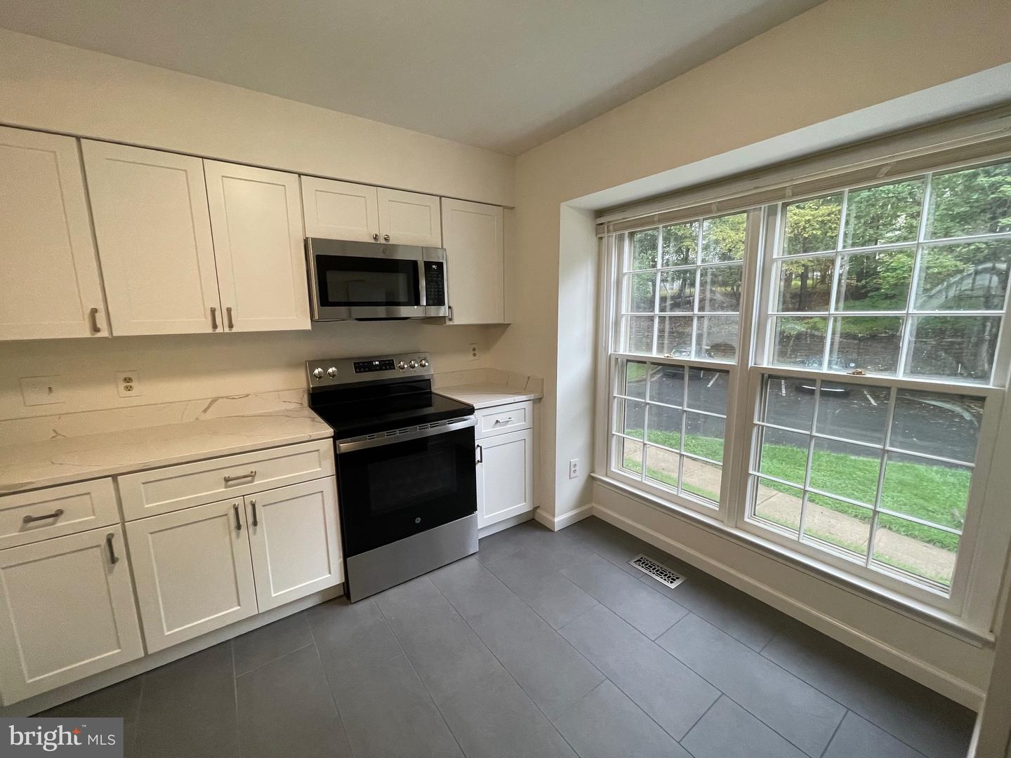 14203 MANIFEST WAY