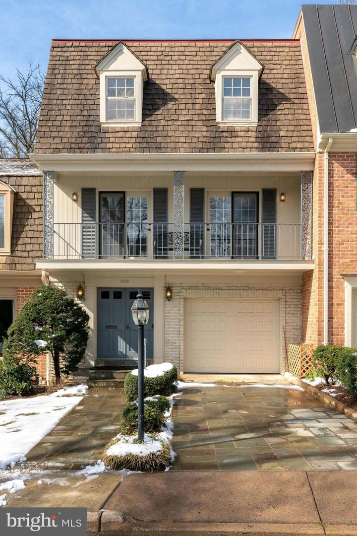 306 Wrens Way