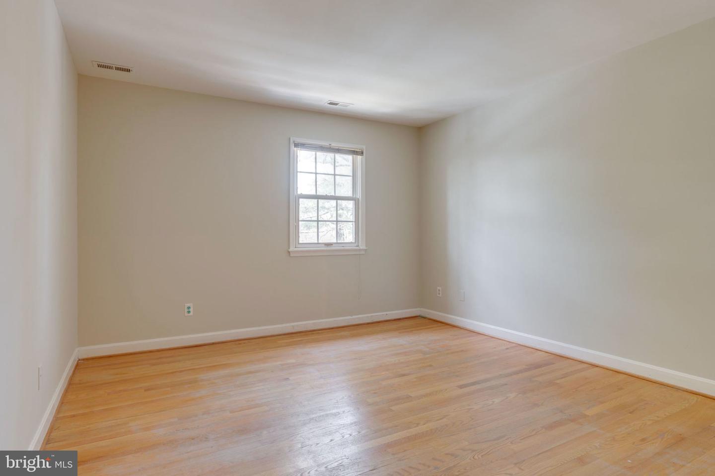 306 Wrens Way