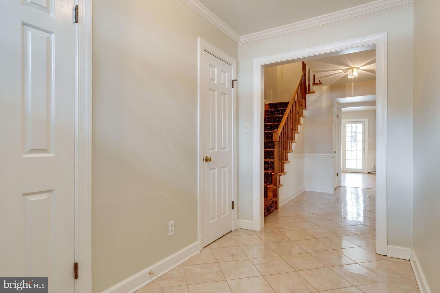 306 Wrens Way
