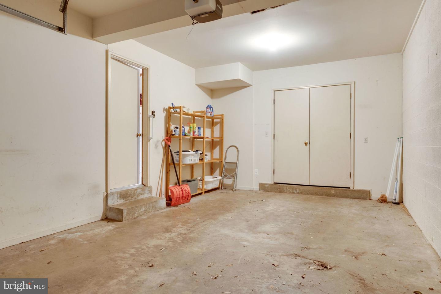 306 Wrens Way