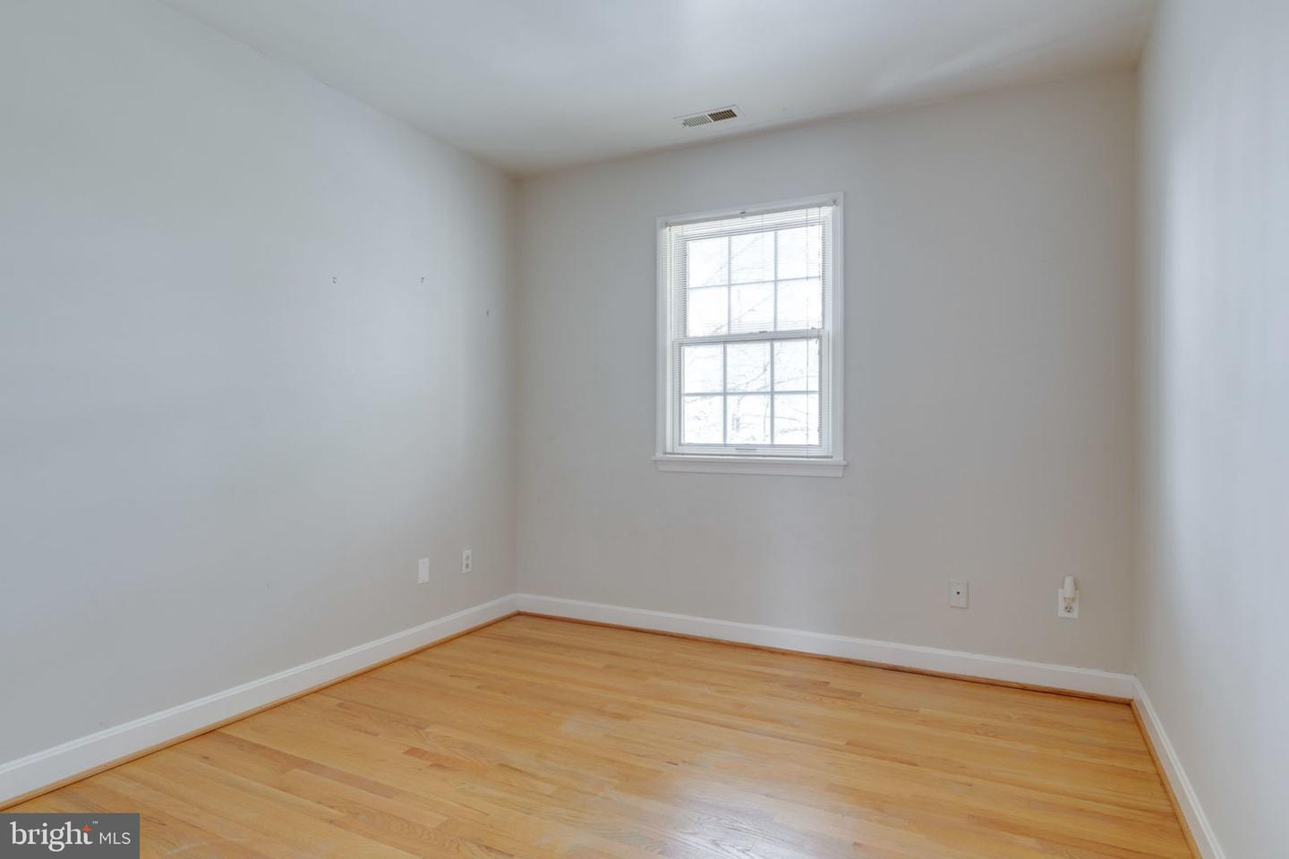 306 Wrens Way