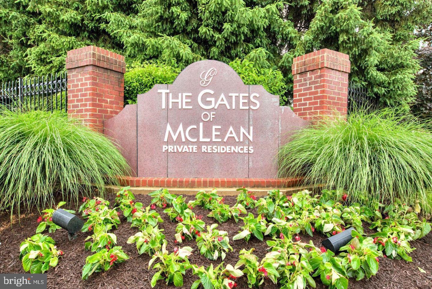 1521 Spring Gate Dr #10203