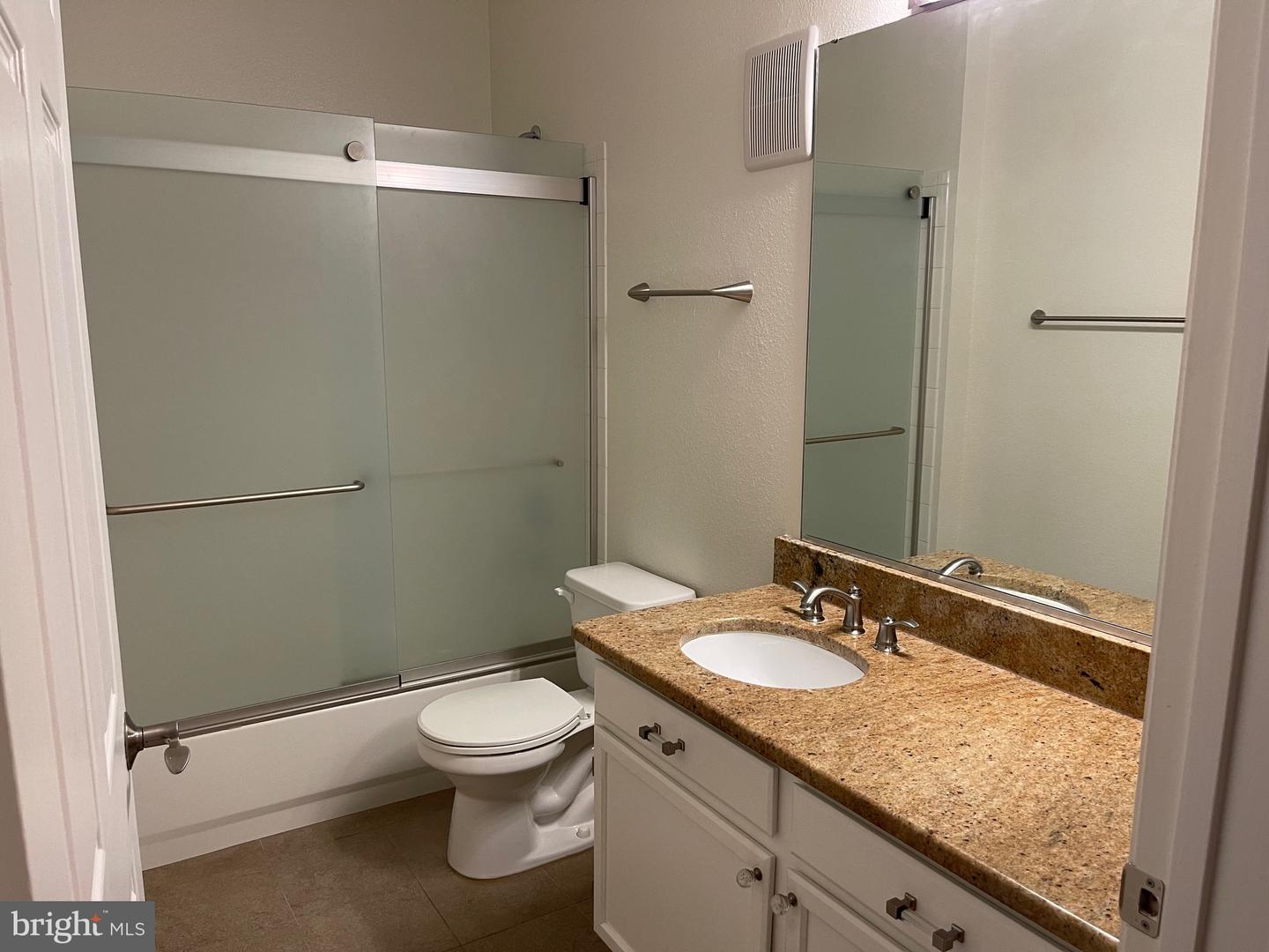 1521 Spring Gate Dr #10203