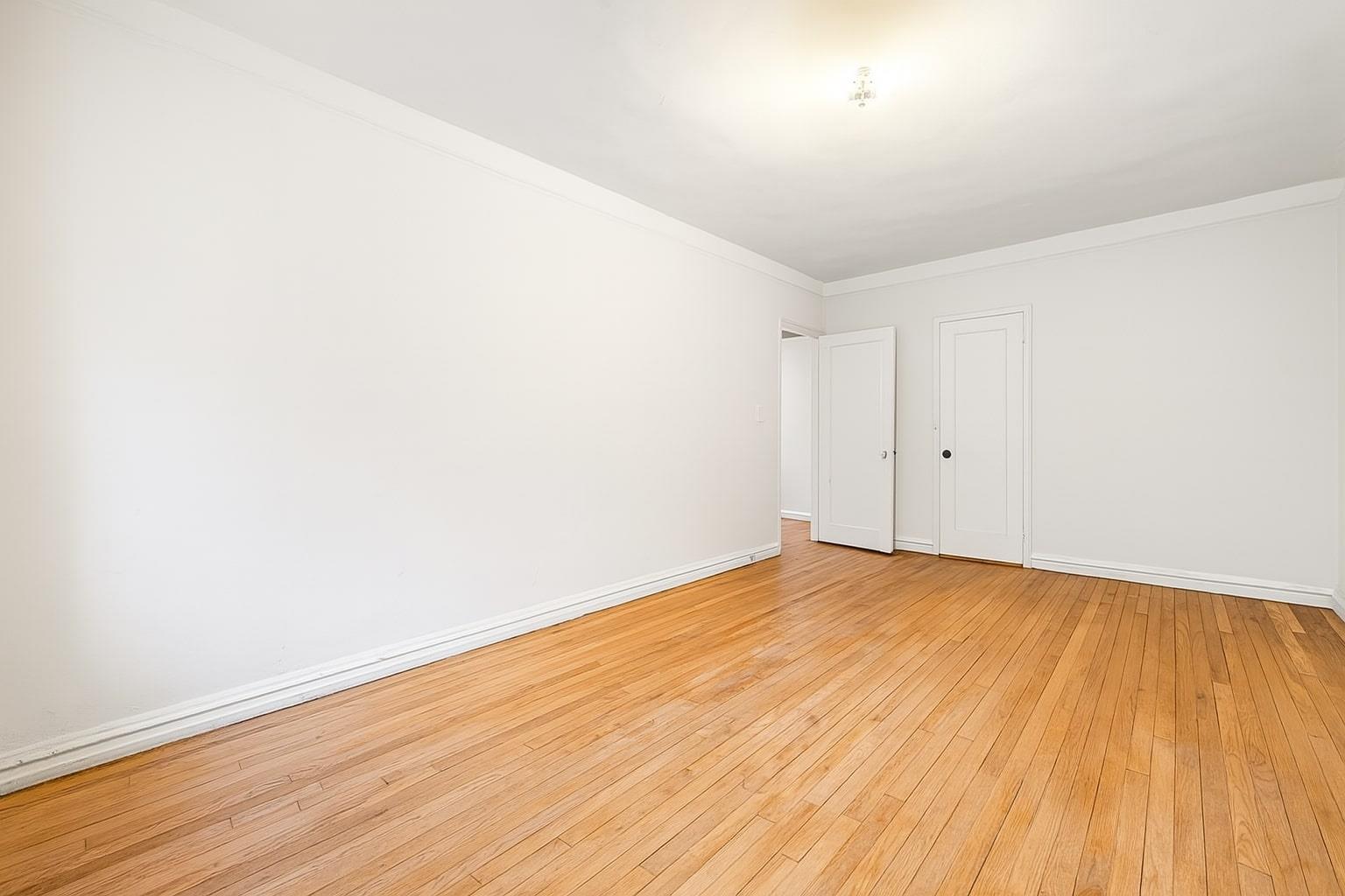 63109 Saunders Street Unit: 3A