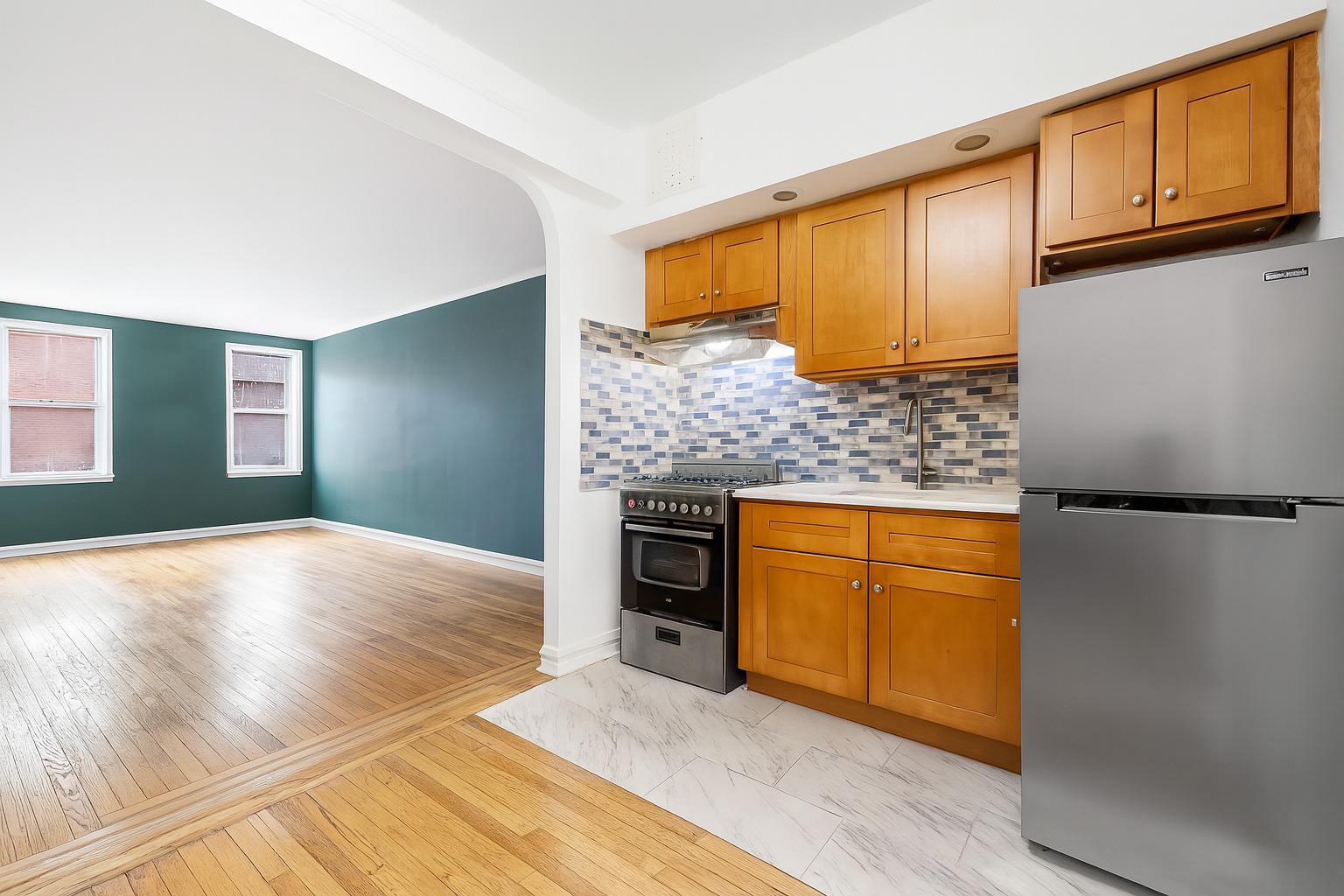 63109 Saunders Street Unit: 3A