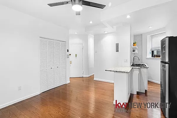 169 Allen Street 1B