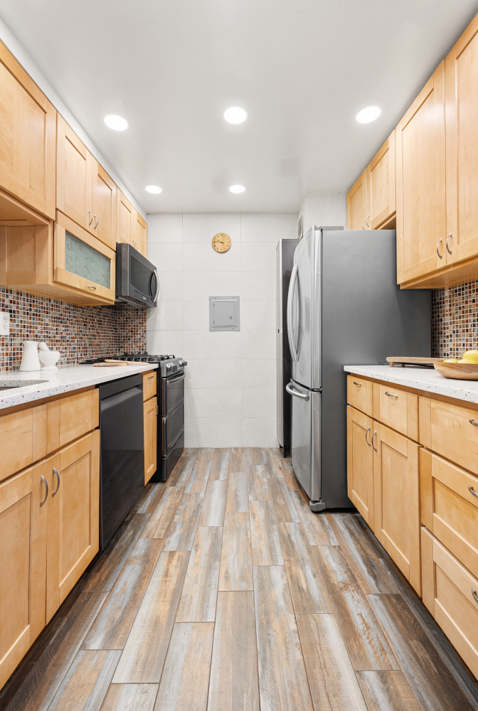 1825 MADISON Avenue 3A