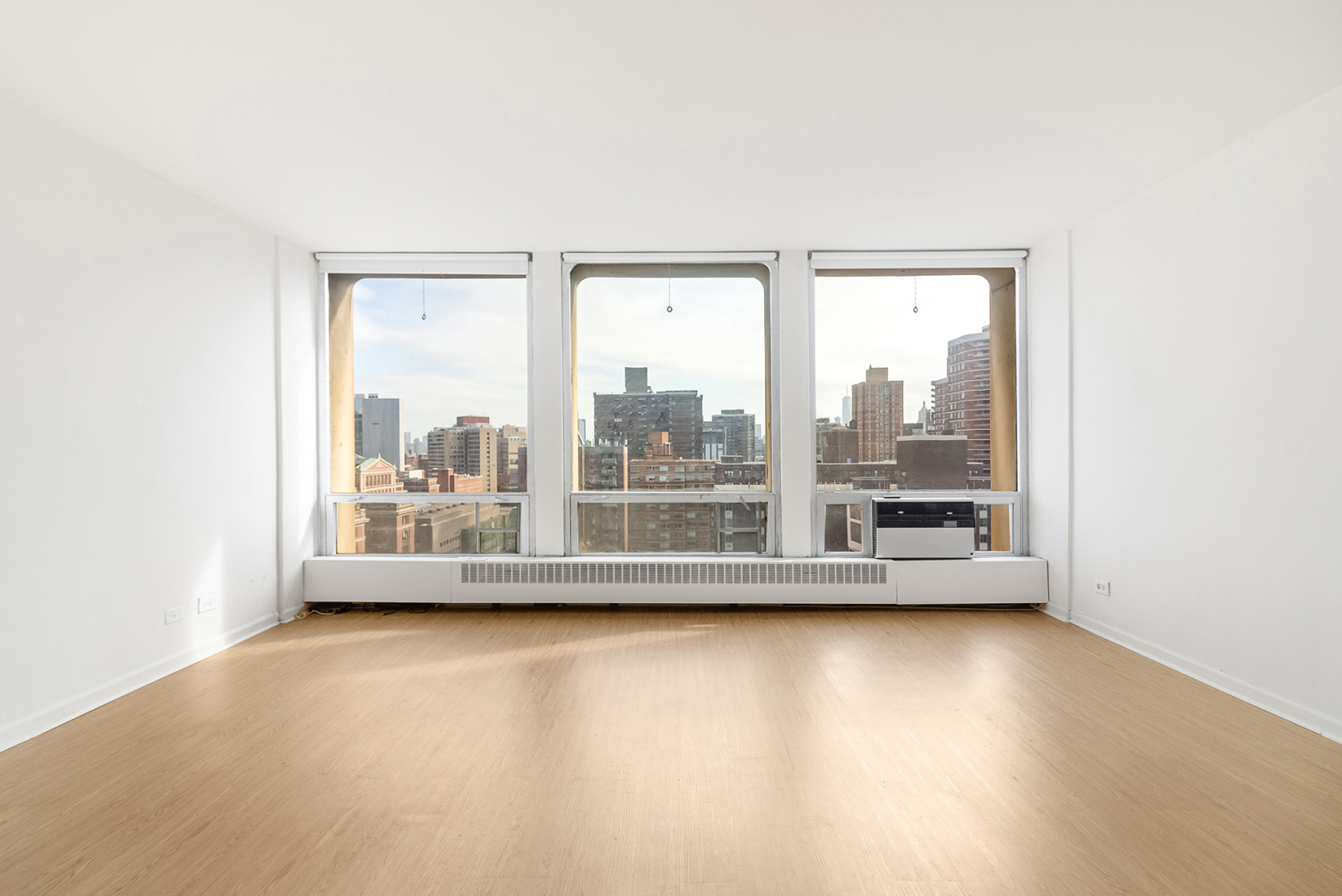 330 E 33RD Street 21H