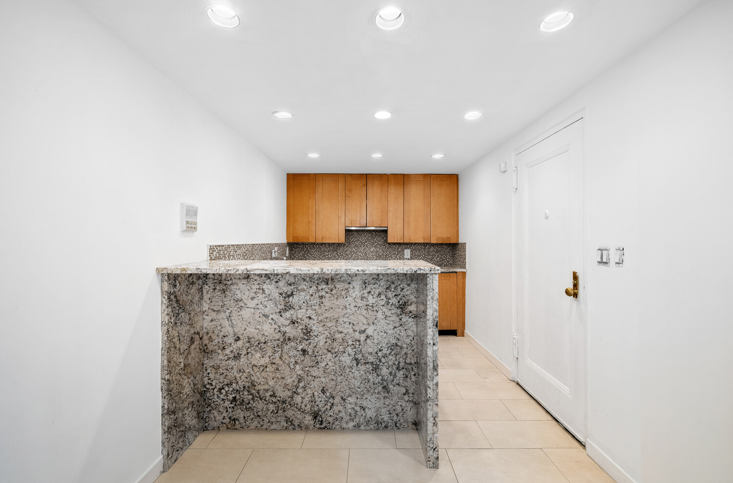200 W 20TH Street 902