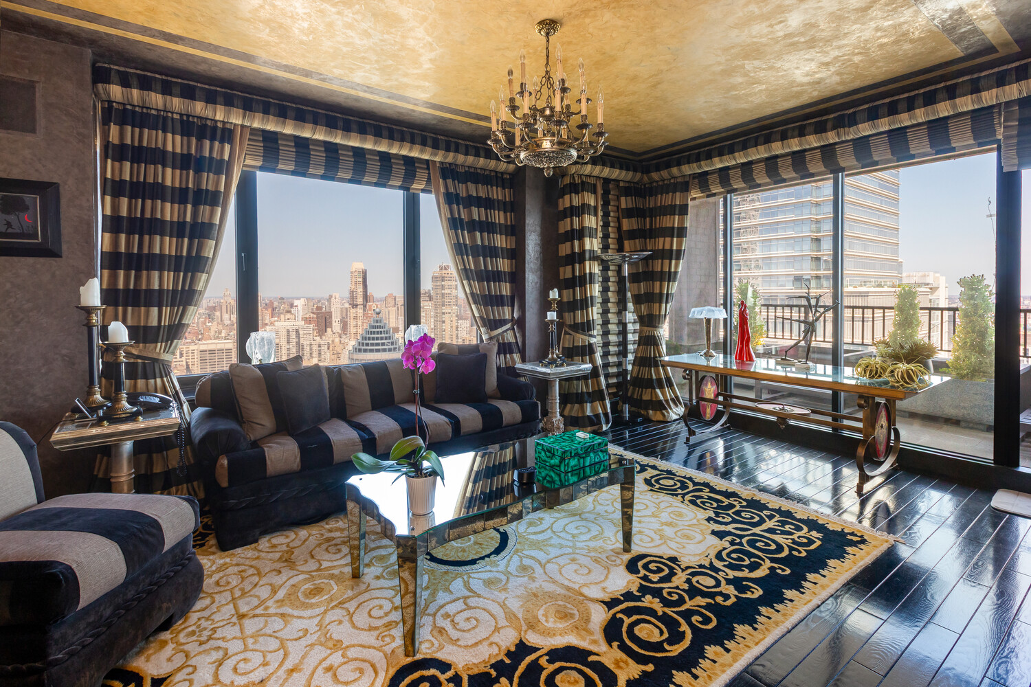 117 E 57TH Street 49D/51D